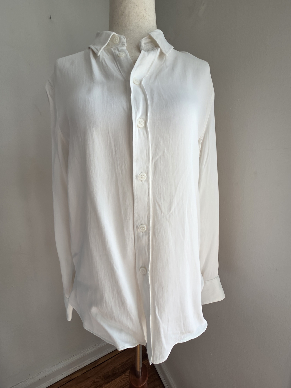 Zara Men's Casual White Button-Down Shirt
